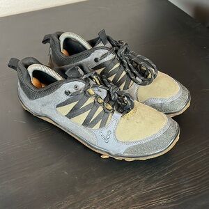Vivo Barefoot Men's Gray and Olive Minimalist Athletic Shoes
